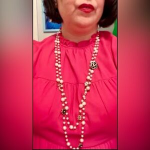 Layered Pearl chain Necklace multi-layer camellia Flower long
Necklace Jewelry